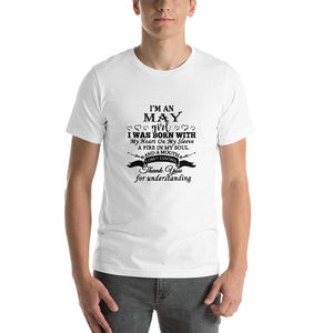 I'm an May girl - i was born with my heart Unisex T-Shirt