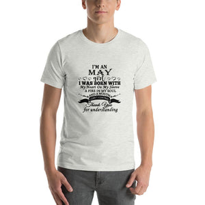 I'm an May girl - i was born with my heart Unisex T-Shirt